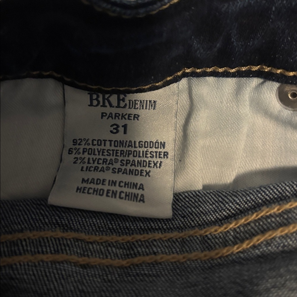 BKE denim shorts size 31. - Picture 2 of 3